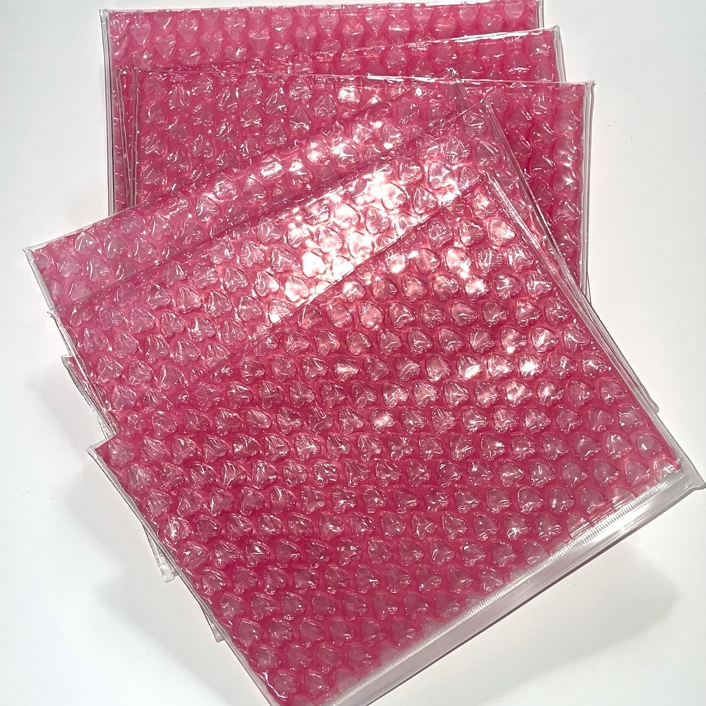 Plastic bubble wrap zip pouch